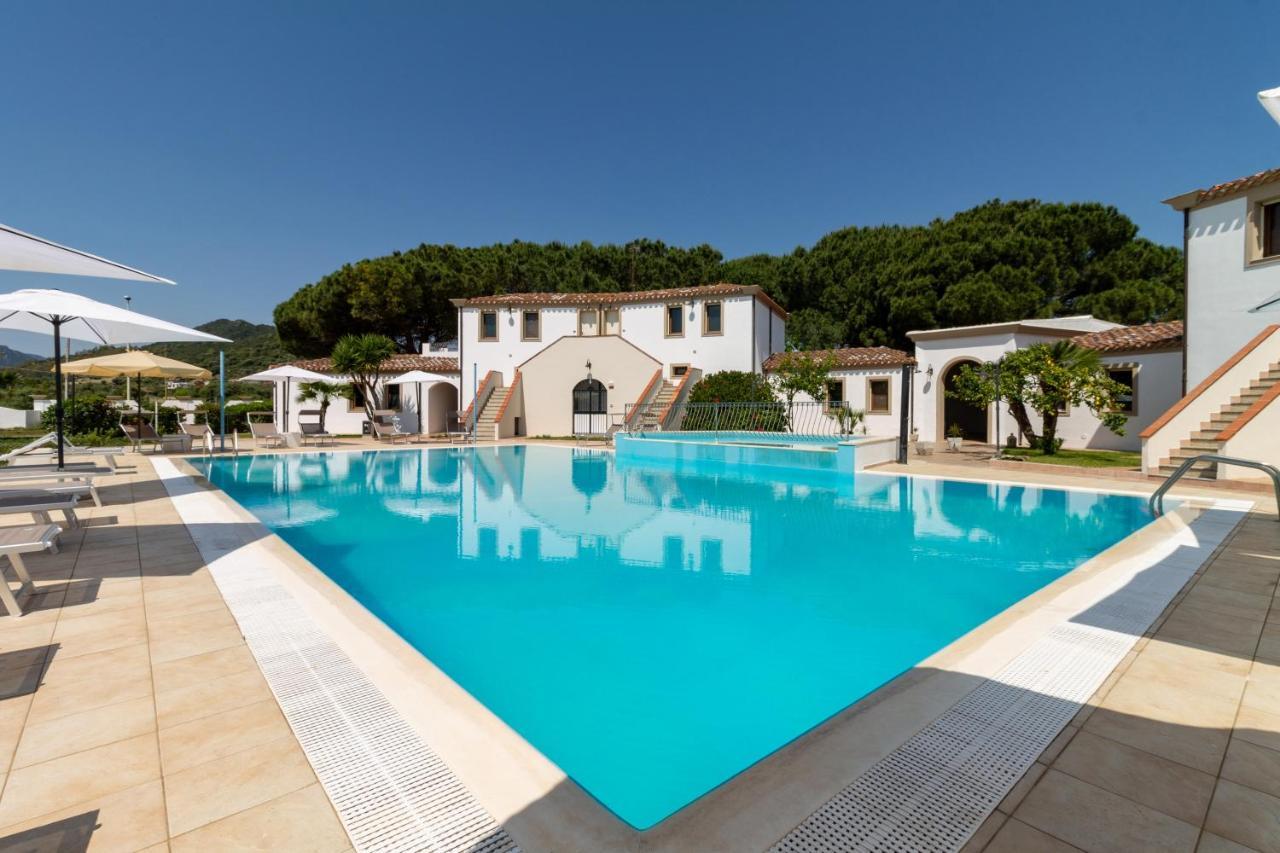Museddu Beach Residence Cardedu Exterior photo
